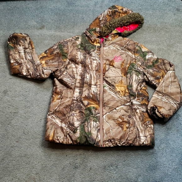 Realtree Jackets & Blazers - Realtree Womans Hunting Camouflage Winter Jacket